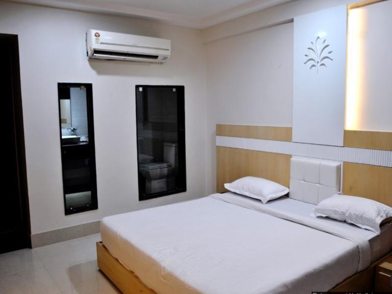 The Sapphire Grand Varanasi
