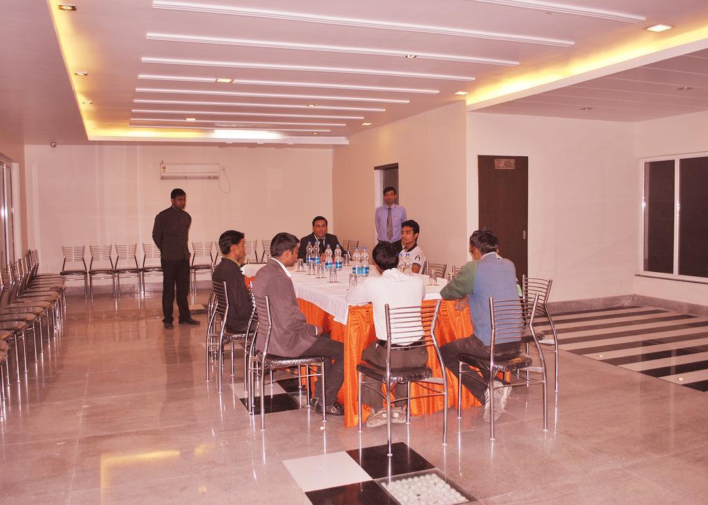 Hotel The Sapphire Grand 3*